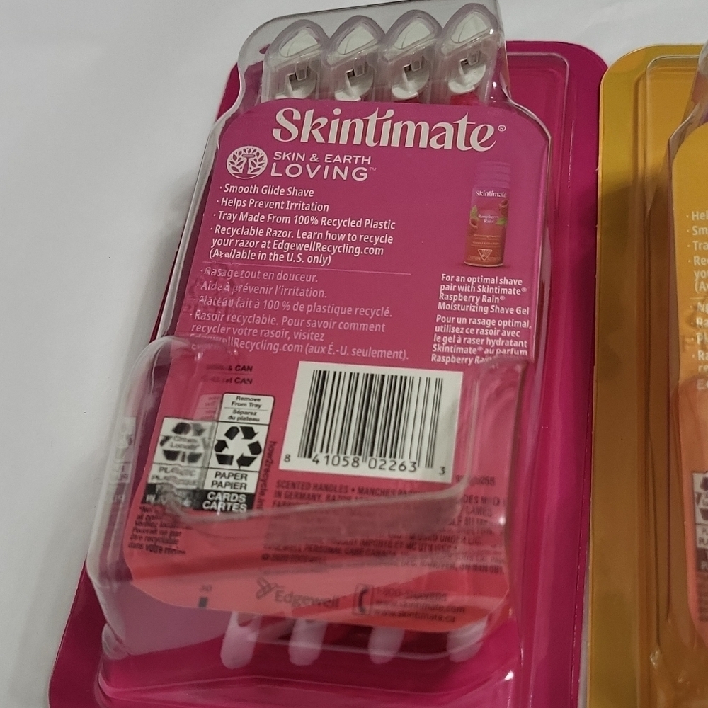 Skintimate Raspberry Rain and Vanilla Sugar Razors - Picture 8 of 13